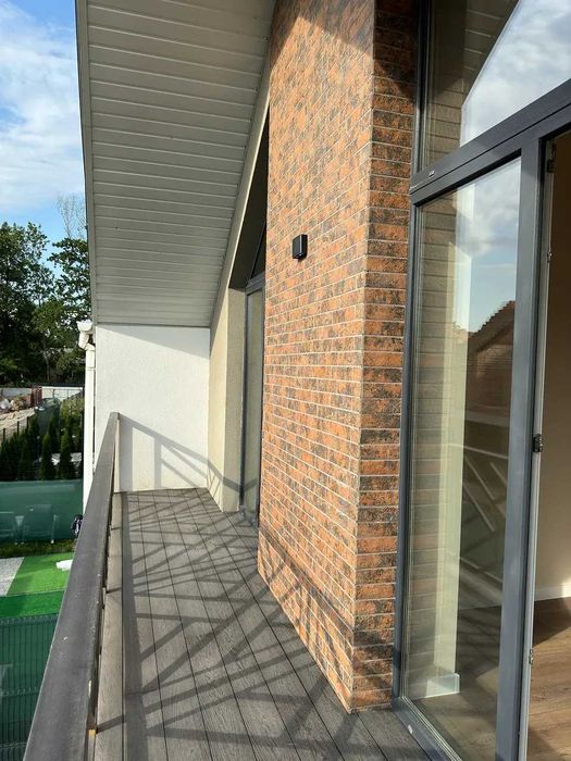 Таунхаус з ремонтом та частково з меблями всього в 8хв від стометрівки