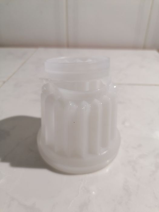 Copos para gelados da marca Tupperware