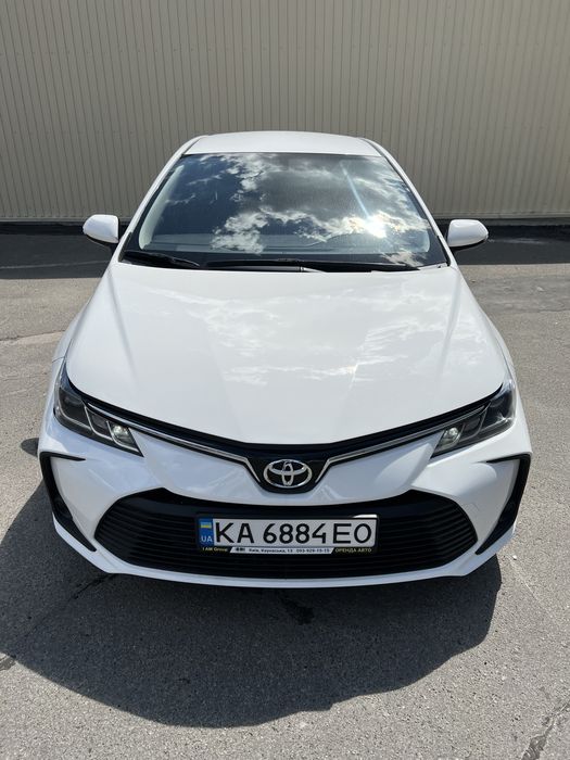 Аренда автомобиля авто под выкуп Киев Toyota Corolla 2020