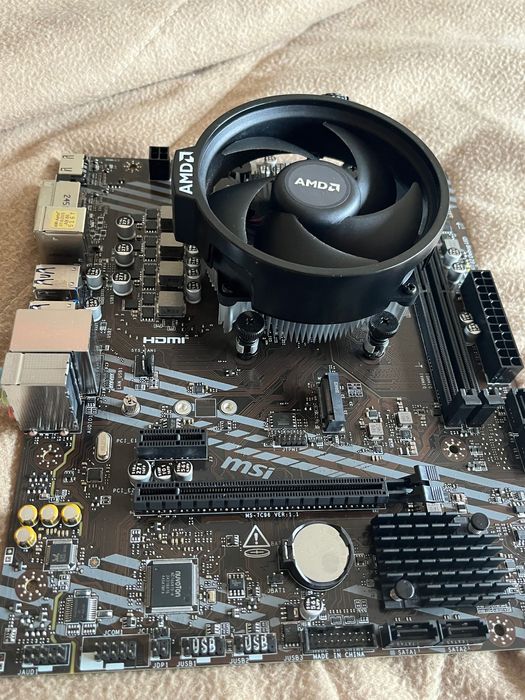 Motherboard com Processador