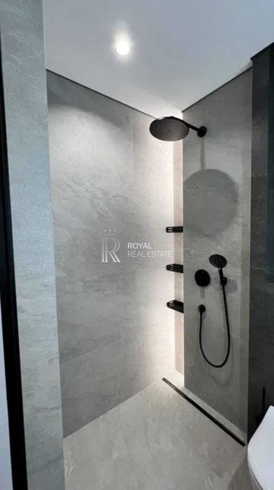 Продаж Квартира 2кім 78м2 ЖК Файна Таун Бомбосховище Підземний паркінг