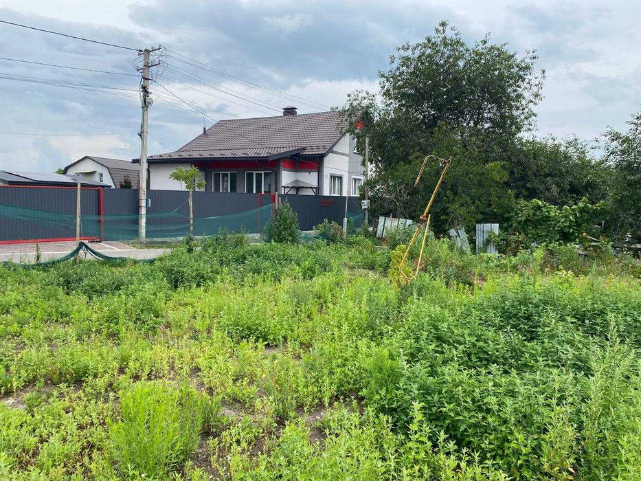Продаж земельної ділянки в Мархалівці 30 соток, оточена природою