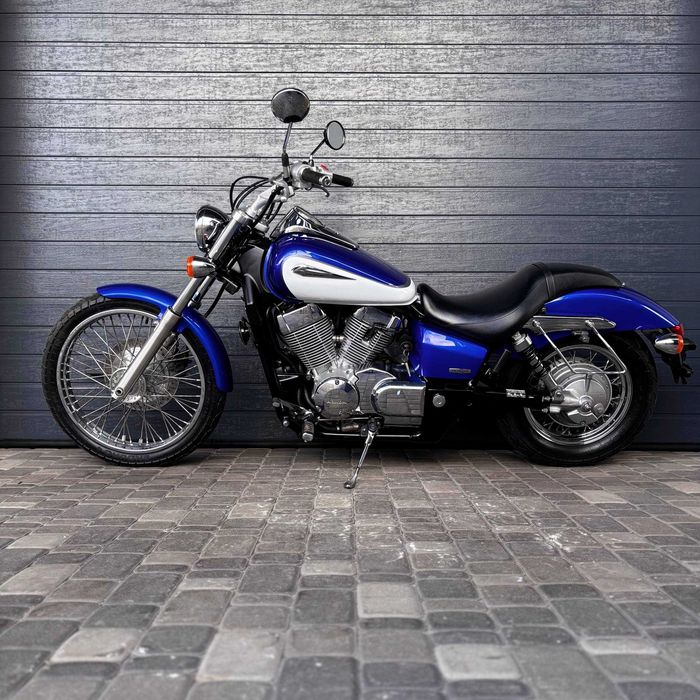 Продам мотоцикл Honda Shadow 400 (0289)