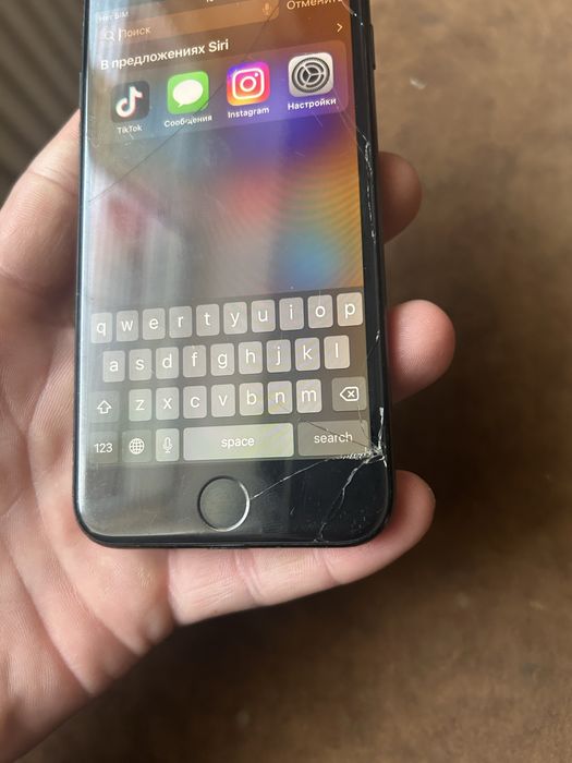 Айфон 7 з документами