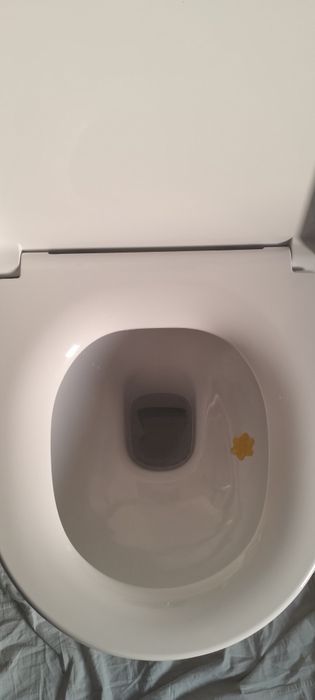 Miska WC podwieszana Roca