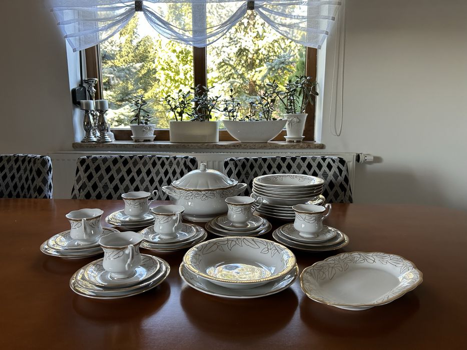 Chodzież zestaw obiadowy i kawowy 32 elementy, 6 osób