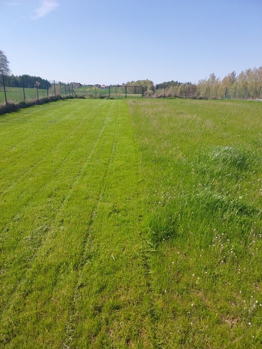 Usługa koszenia trawy traktorkiem