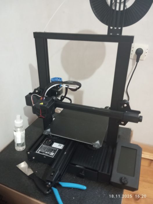 Creality Ender-3 Max Neo — стан як новий + 1,7 кг PETG