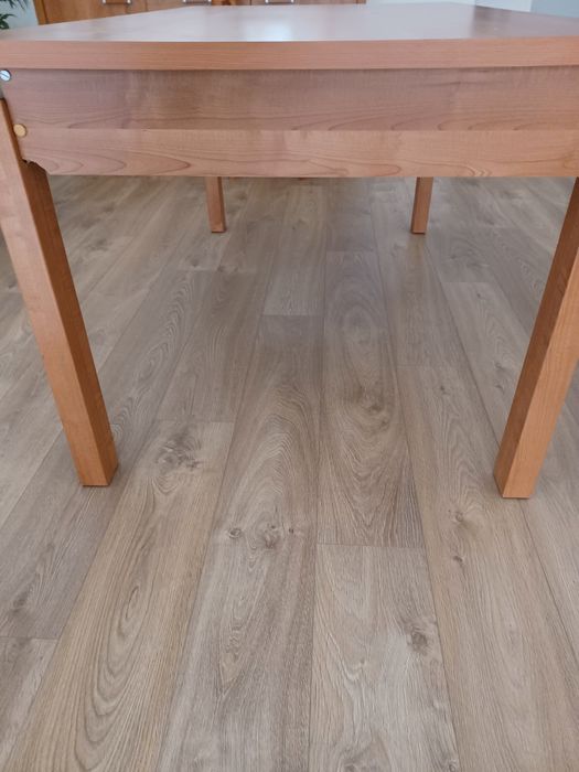 Mesa de jantar extensível