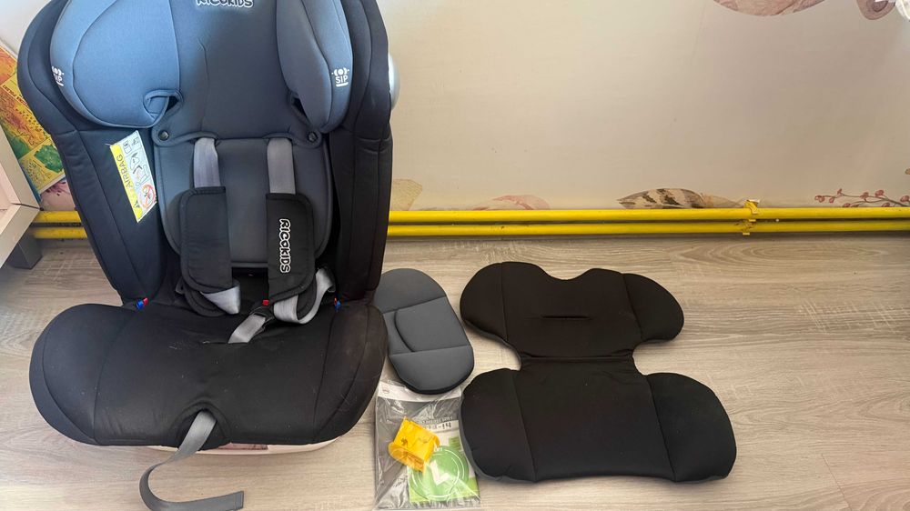 Fotelik samochodowy Ricokids 0-36 kg - czarny