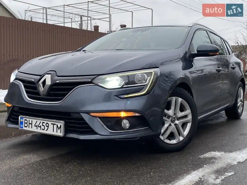 Продам Меган 4 состояние хорошее