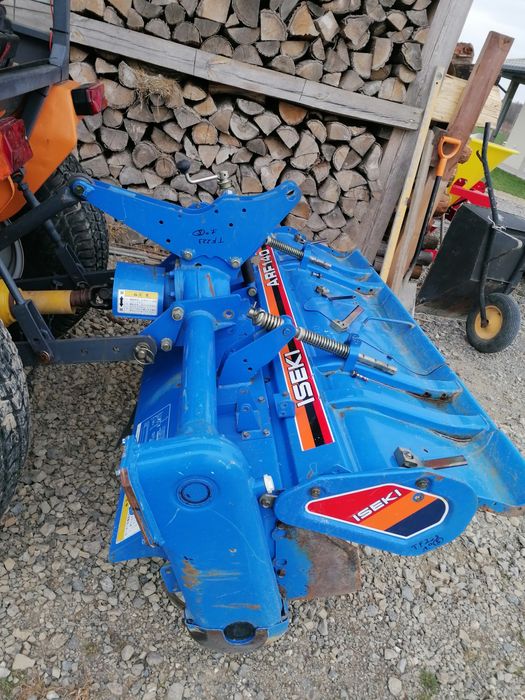 Traktorek iseki japoński glebogryzarka iseki, pług spych