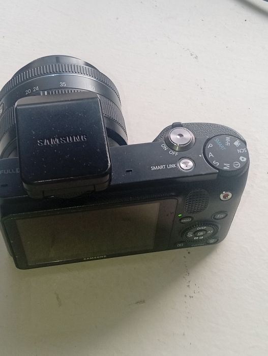 Câmera de fotografia Samsung com bolsa e carregador