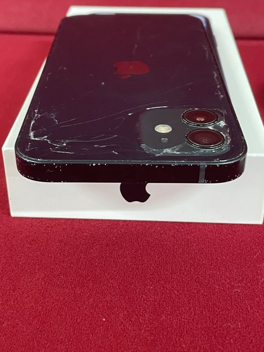 iPhone 12 64GB C/Caixa