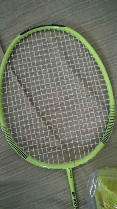 2 Raquetes badminton + 2 penas