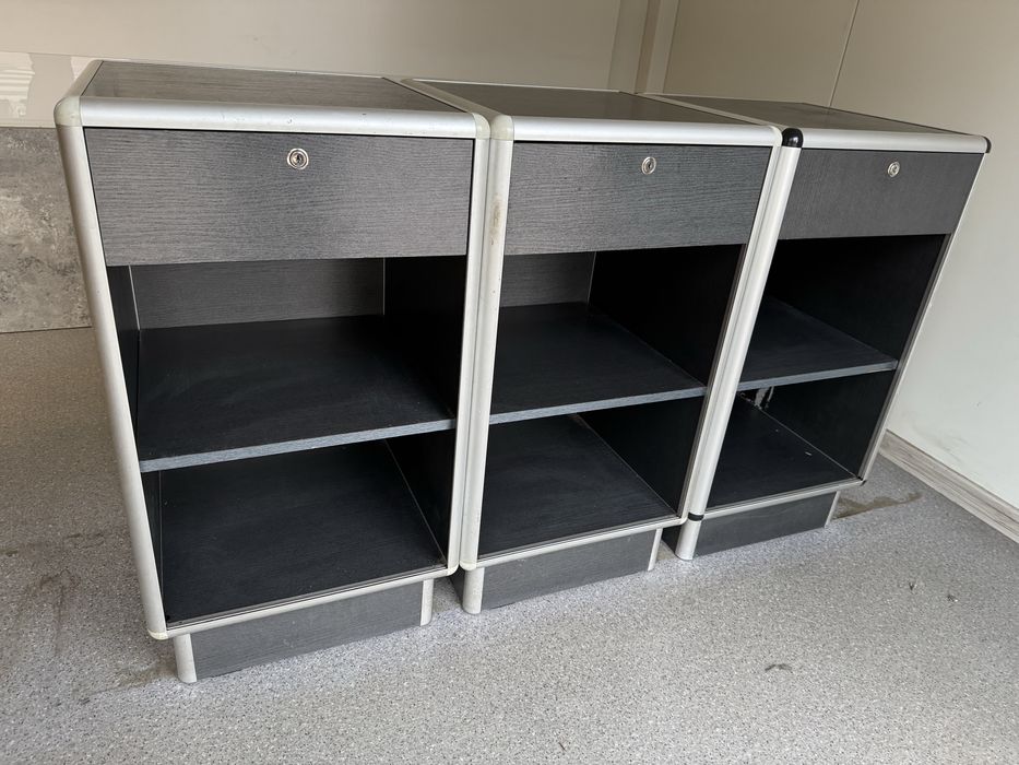 Meble lady sklepowe witryny szklane ekspozycja regał