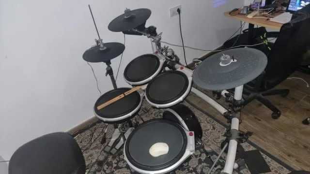 Yamaha DTX700 Bateria Elektroniczna
