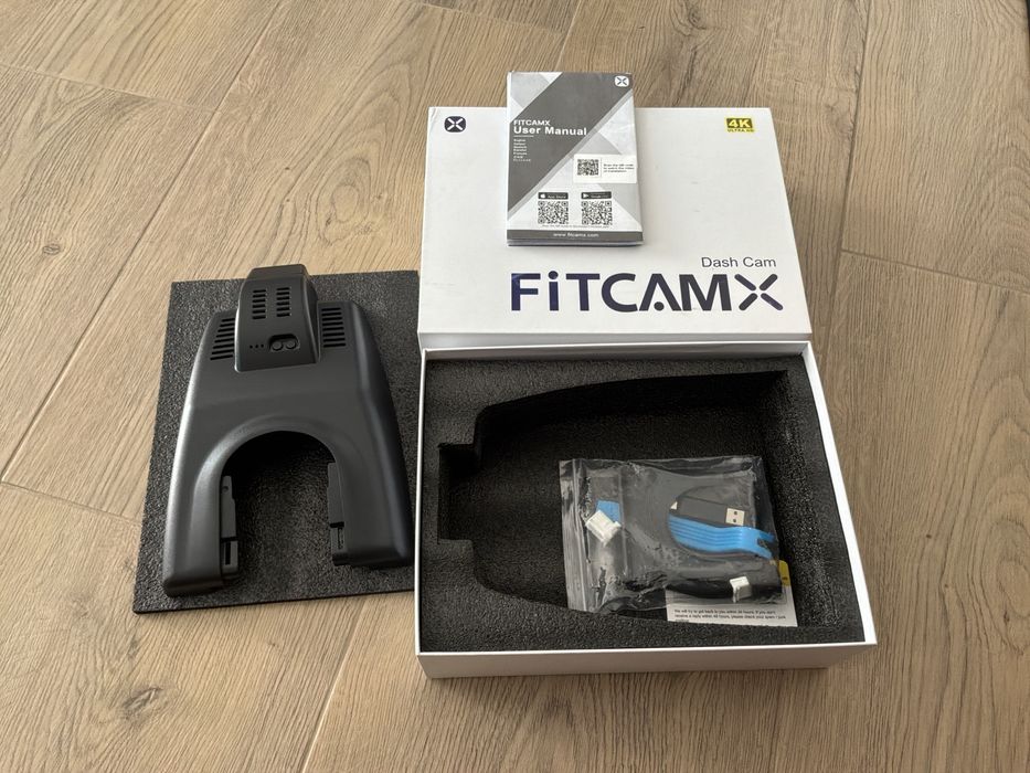 Rejestrator, kamera samochodowa Fitcamx 4K do Toyota Rav 4 XA50 XA40 (2017-2026). Nowy. Karta SD w zestawie.