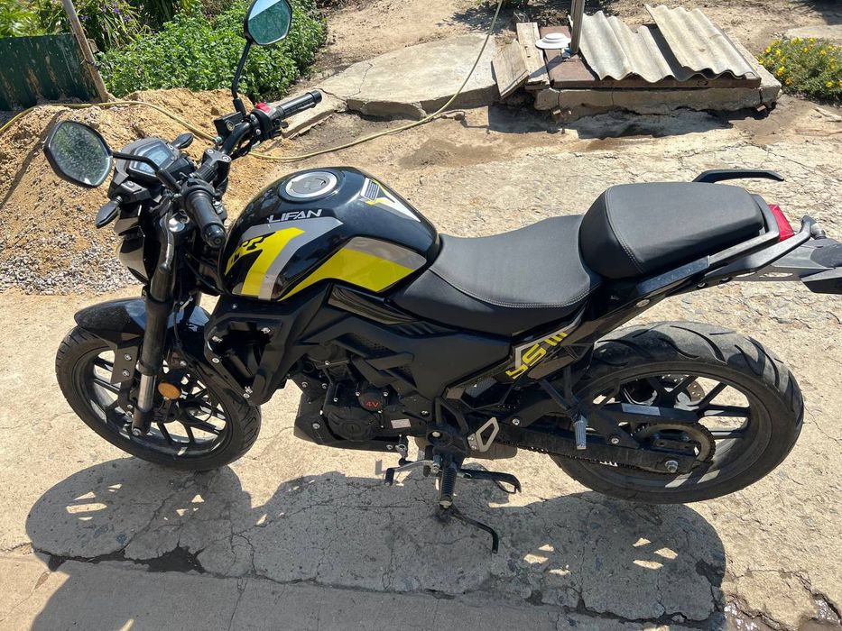 Продам Lifan sr 220