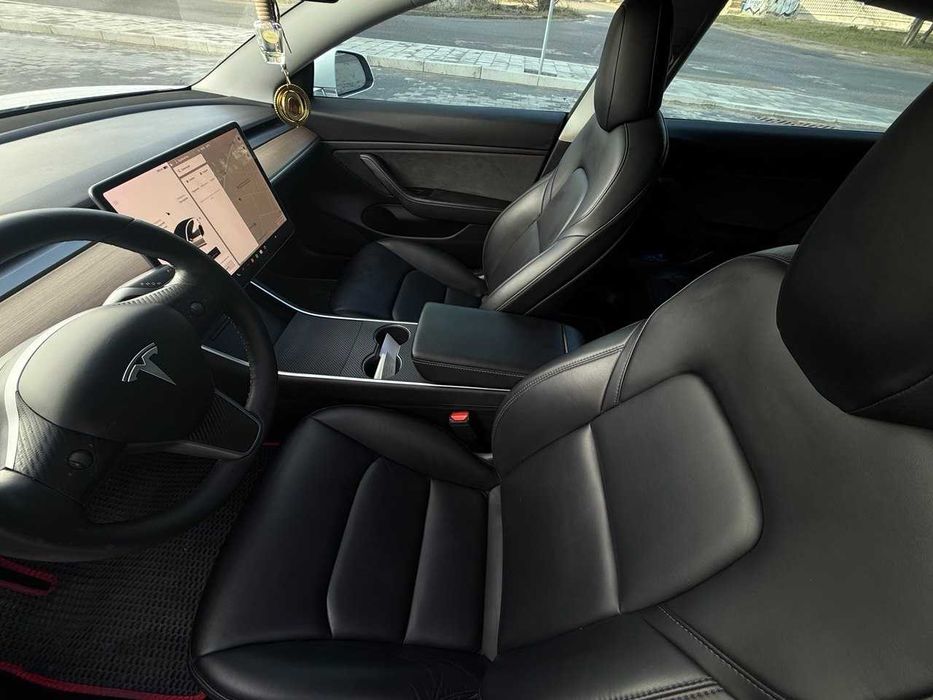 Tesla 3 2019 performance