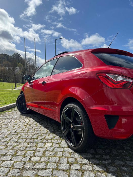 Seat Ibiza Cupra 1.4 TSI 180 cv — photo 4