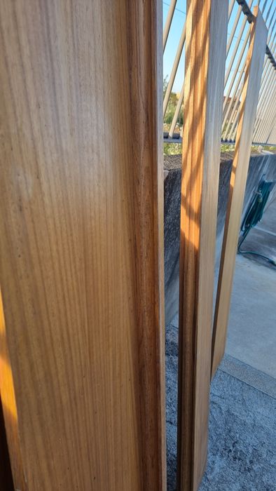 Portas folha carvalho roupeiro