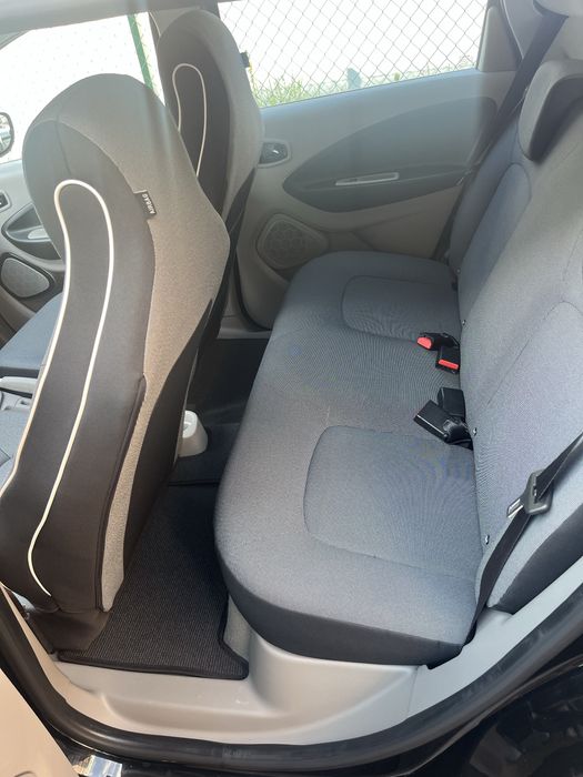 Рено зоя Renault zoe електричка електро авто