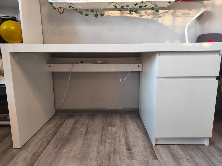 Biurko Ikea.....