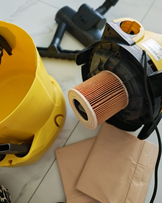 Odkurzacz przemysłowy Karcher MV3 1000w sucho/mokro