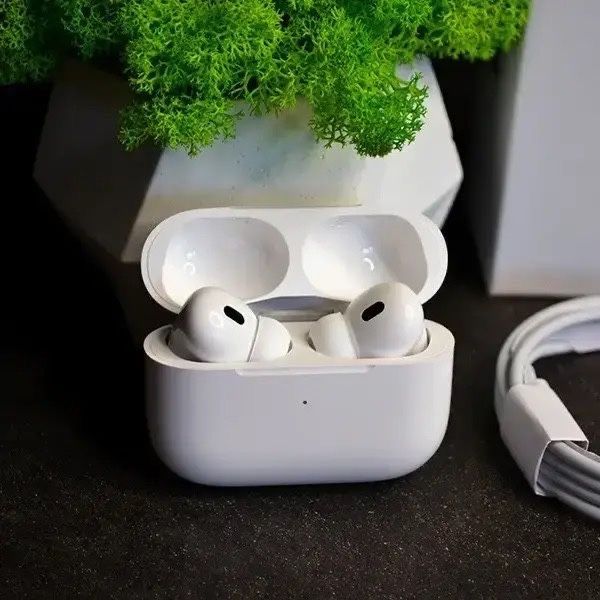 Навушники бездротові AirPods Pro 2 з Шумозаглушенням