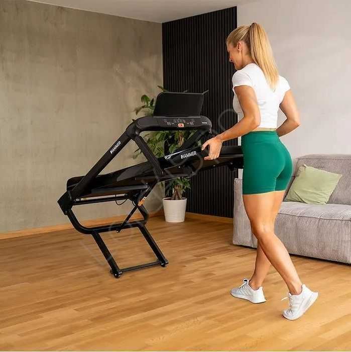 Bieżnia elektryczna HAMMER FLYRUN 2.0 - sklep stacjonarny