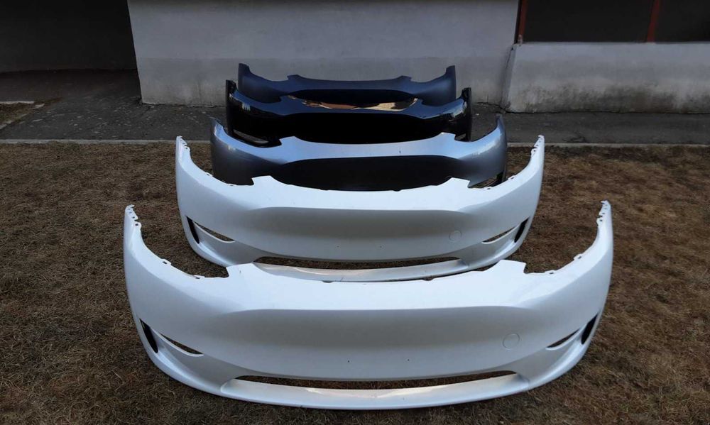 Бампер передній Tesla Тесла model Y 2023-2024 без отворів парктроніків