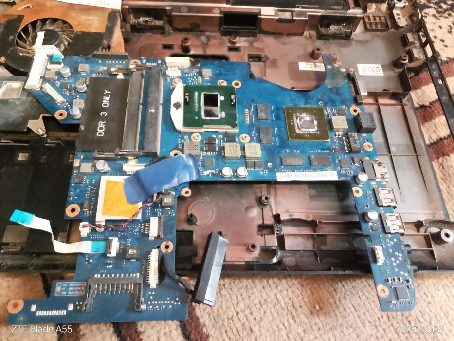 Ноутбук Samsung RF511-510 Запчасти