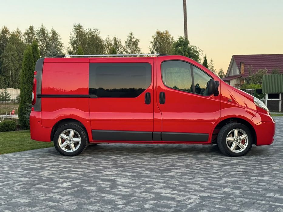 Опель Vivaro груз-пасс