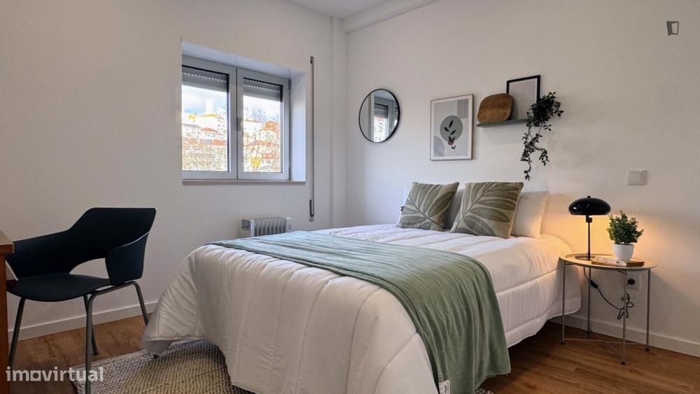 Quarto - localizado em Alta Universitária Coimbra