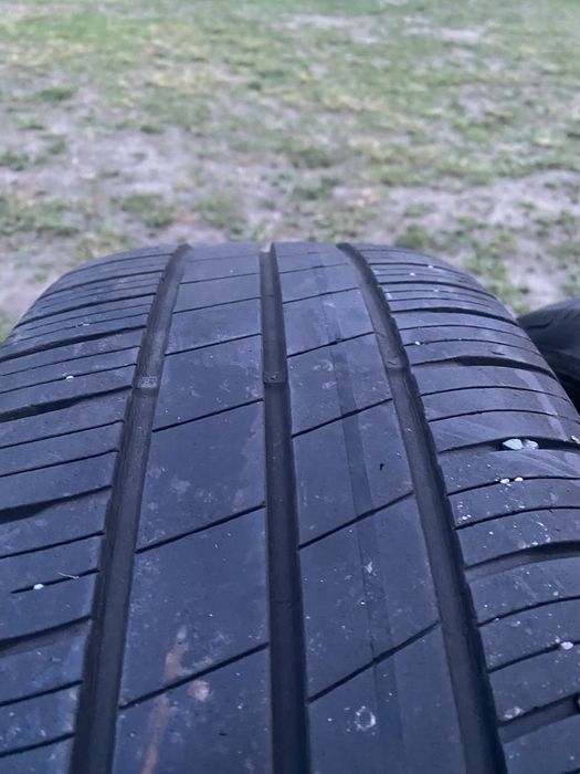Літні шини GoodYear 205/55R17