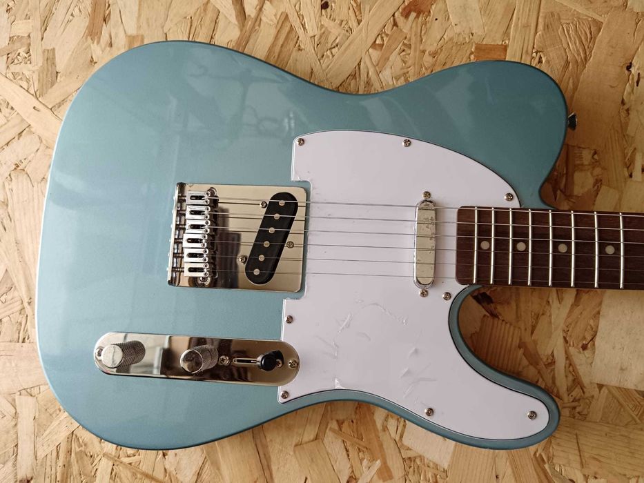 Fender Squier Affinity Telecaster Ibm Ice Blue Metallic
