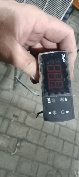 Контроллер температуры