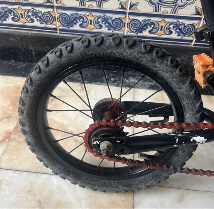 Mini bicicleta usada