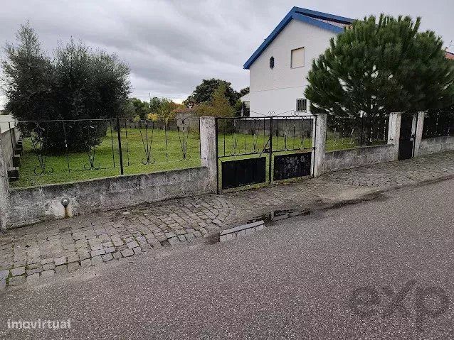 Terreno Residencial de 692 m² à Venda na Comenda