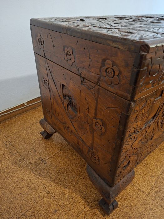 Arca de madeira exótica Angolana