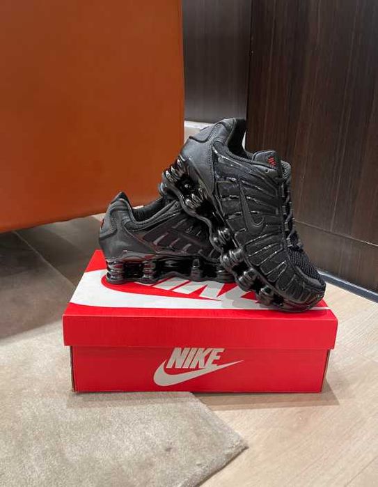 Nike Shox TL, czarne .39