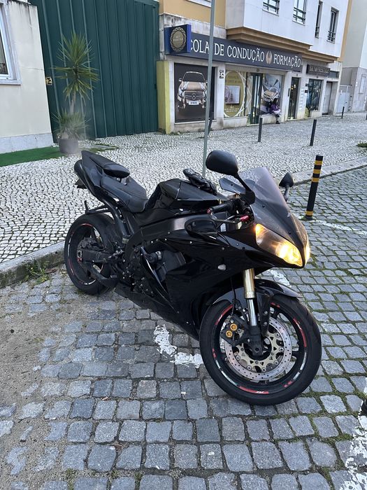 Yamaha YZF-R1 2004 - Impecável