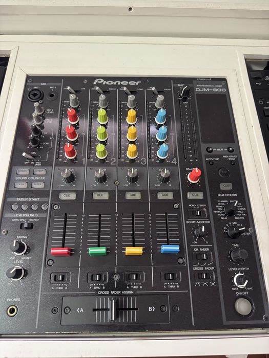Pioneer cdj 2000 Pioneer djm800 Movel Cabine  dj
