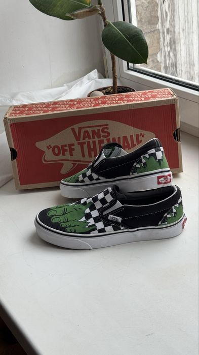 Vans MARVEL кеди 24 см 38 розмір в чудовому стані б/у оригінал