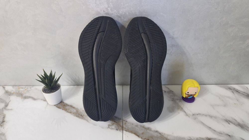 Кросівки Adidas Galaxy 7.Розмір 44