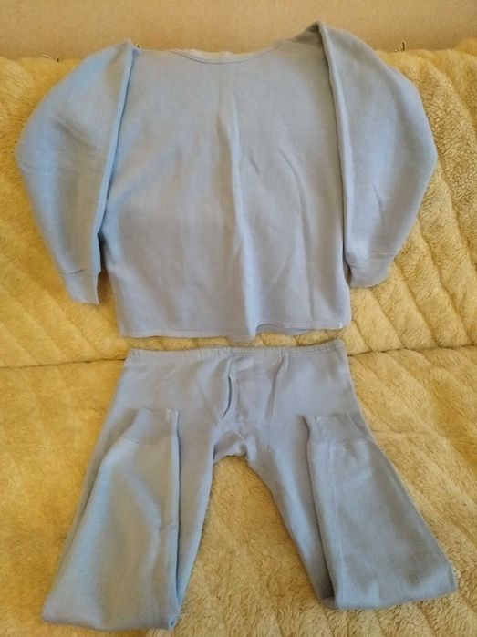 Белье  армейское зимнее и д/сезонное х/б 46-48р, советское.