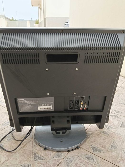Televisão Toshiba 55 cm