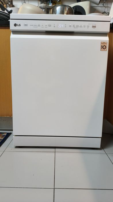 Máquina de Lavar Loiça LG Direct Drive – Para Peças ou Reparação (Erro AE)