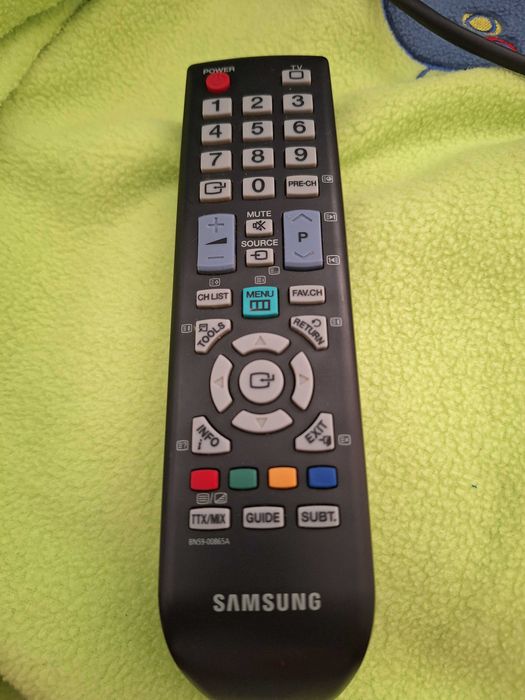 Monitor/TV Samsung 22" - Modelo LE22B450